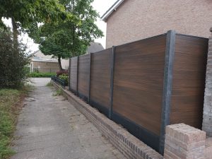 Composiet schutting in Den Dungen